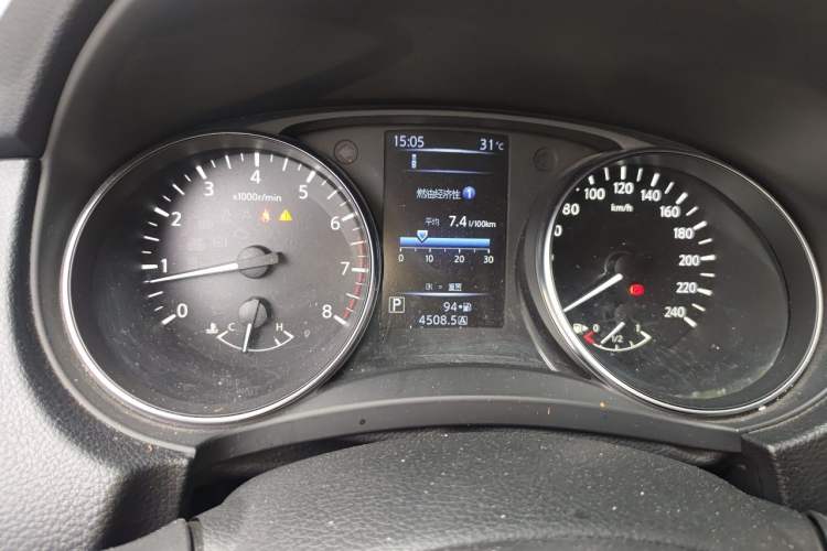 Used Nissan Qashqai 2019 2.0L CVT Luxury Edition Instrument Cluster