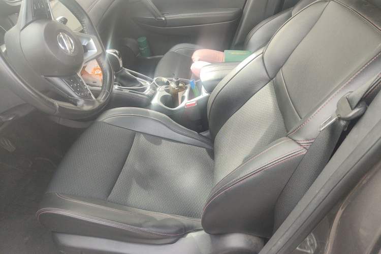 Used Nissan Qashqai 2019 2.0L CVT Luxury Edition Left Front Seat
