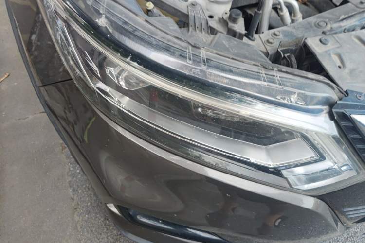 Used Nissan Qashqai 2019 2.0L CVT Luxury Edition Right Front Headlight