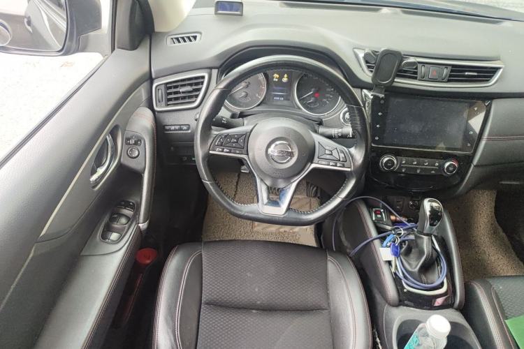 Used Nissan Qashqai 2019 2.0L CVT Luxury Edition Steering Wheel