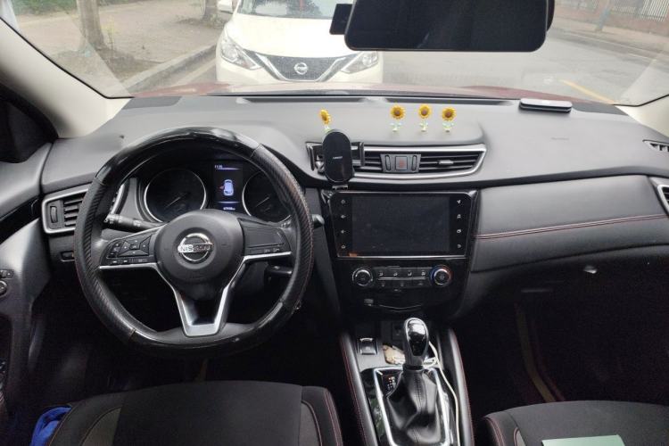 Used Nissan Qashqai 2019 2.0L CVT Smart Enjoyment Version Center Console