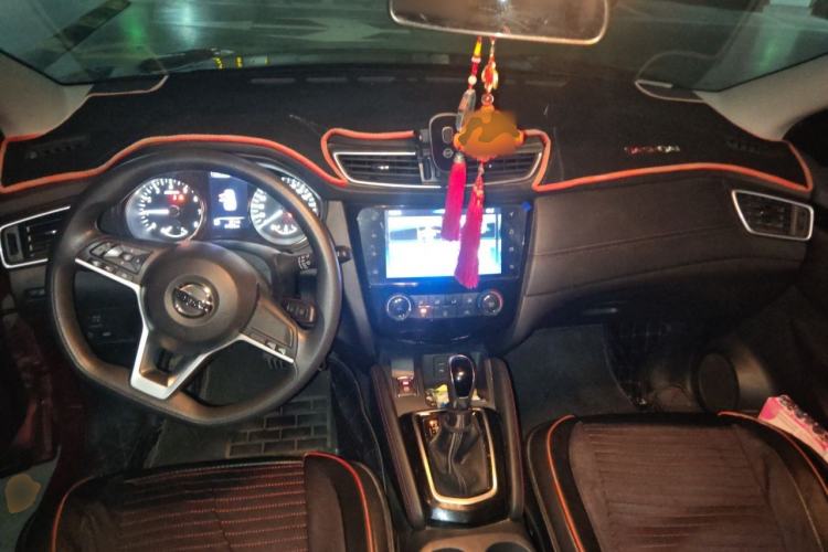Used Nissan Qashqai 2019 2.0L CVT Smart Enjoyment Version Center Console