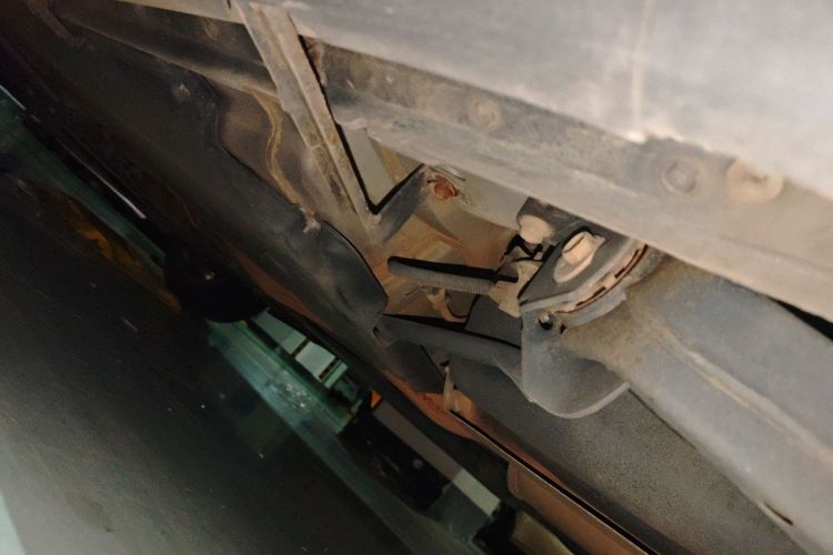 Used Nissan Qashqai 2019 2.0L CVT Luxury Edition Chassis Rear Left