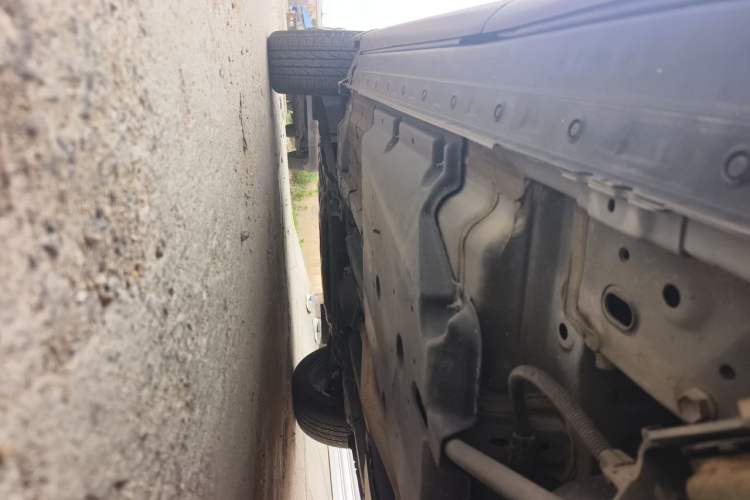 Used Nissan Qashqai 2019 2.0L CVT Luxury Edition Chassis Rear Left