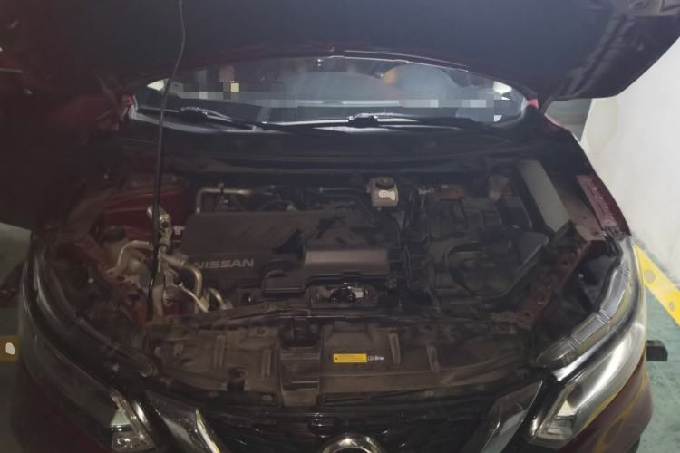 Used Nissan Qashqai 2019 2.0L CVT Luxury Edition Engine Bay