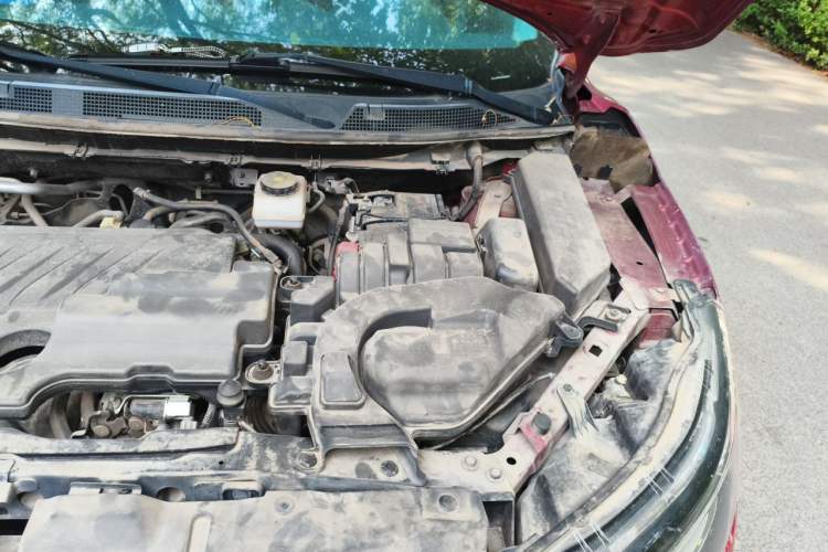 Used Nissan Qashqai 2019 2.0L CVT Luxury Edition Engine Bay Left