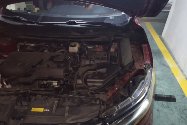Used Nissan Qashqai 2019 2.0L CVT Luxury Edition Engine Bay Left