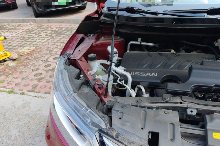 Used Nissan Qashqai 2019 2.0L CVT Luxury Edition Engine Bay Right