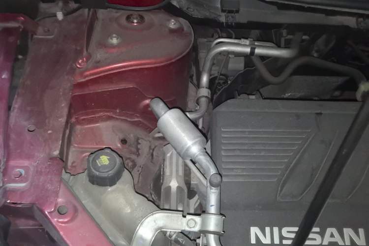 Used Nissan Qashqai 2019 2.0L CVT Luxury Edition Engine Bay Right