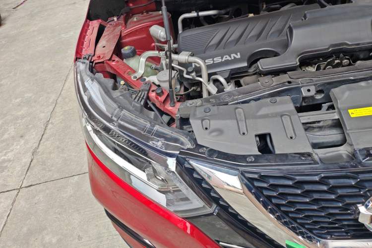 Used Nissan Qashqai 2019 2.0L CVT Smart Enjoyment Version Engine Bay Right