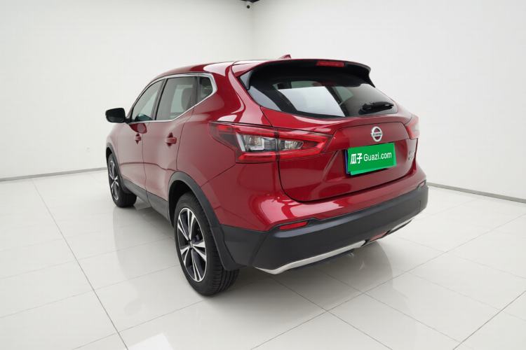 Used Nissan Qashqai 2019 2.0L CVT Luxury Edition Exterior 3