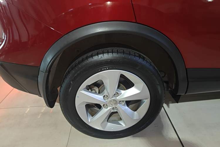 Used Nissan Qashqai 2019 2.0L CVT Smart Enjoyment Version Exterior 5