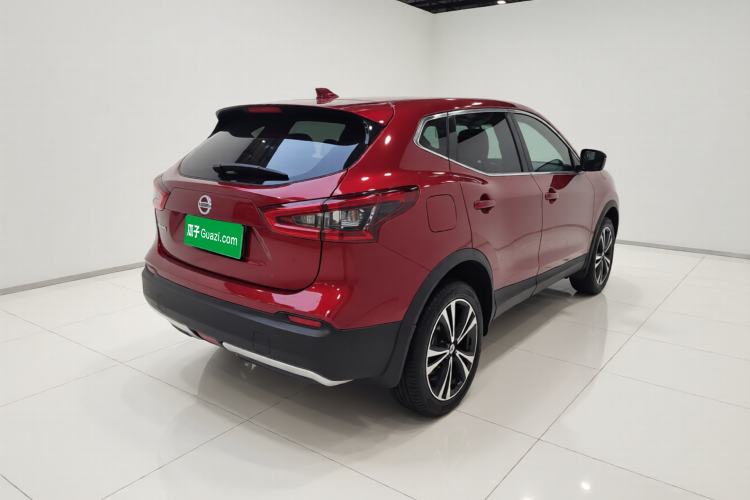 Used Nissan Qashqai 2019 2.0L CVT Luxury Edition Exterior 5