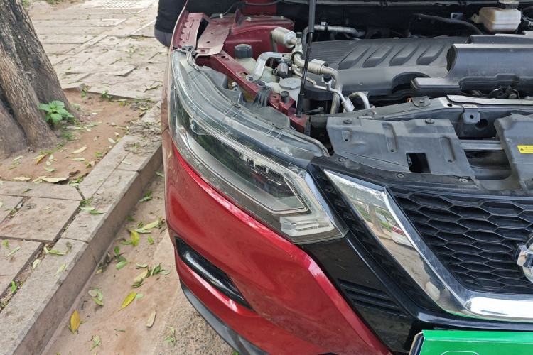 Used Nissan Qashqai 2019 2.0L CVT Luxury Edition Exterior 6