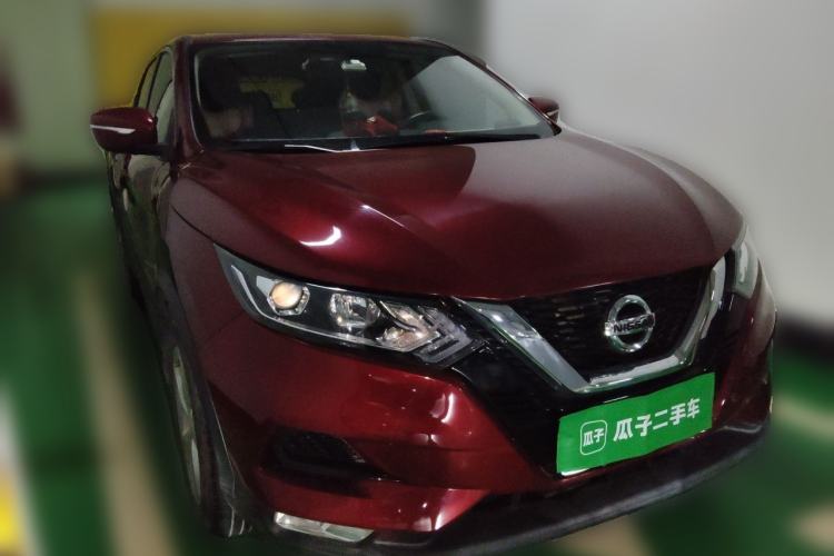 Used Nissan Qashqai 2019 2.0L CVT Smart Enjoyment Version Front Right 45 Deg