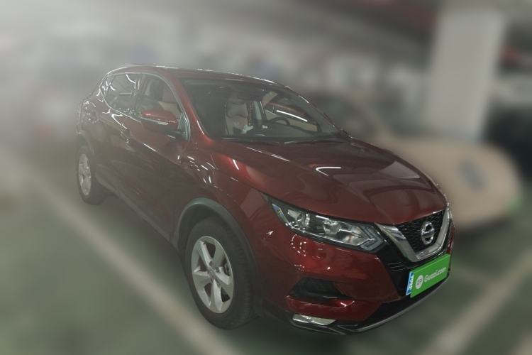 Used Nissan Qashqai 2019 2.0L CVT Smart Enjoyment Version Front Right 45 Deg