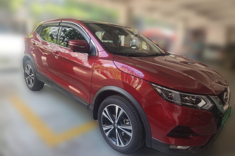 Used Nissan Qashqai 2019 2.0L CVT Luxury Edition Front Right 45 Deg