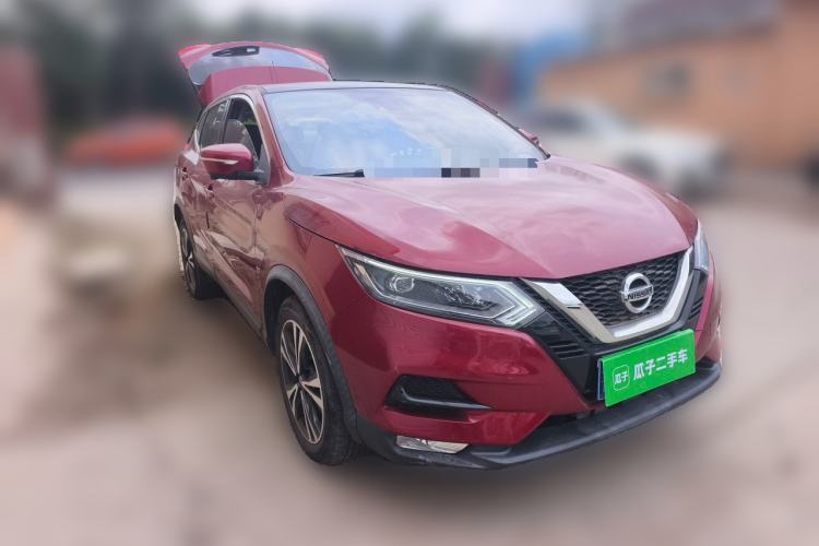 Used Nissan Qashqai 2019 2.0L CVT Luxury Edition Front Right 45 Deg