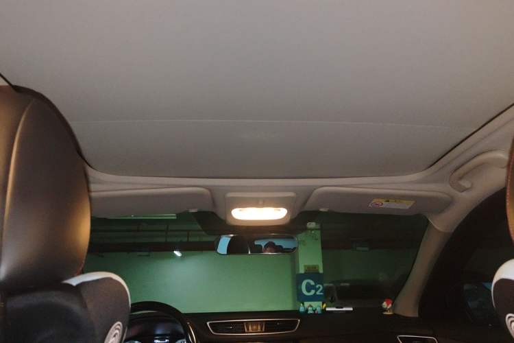 Used Nissan Qashqai 2019 2.0L CVT Luxury Edition Headliner