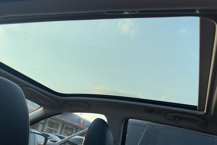 Used Nissan Qashqai 2019 2.0L CVT Luxury Edition Headliner