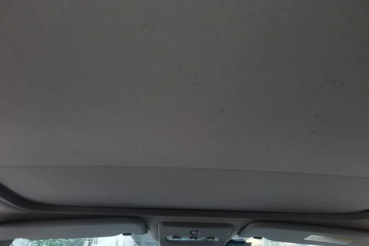 Used Nissan Qashqai 2019 2.0L CVT Luxury Edition Headliner