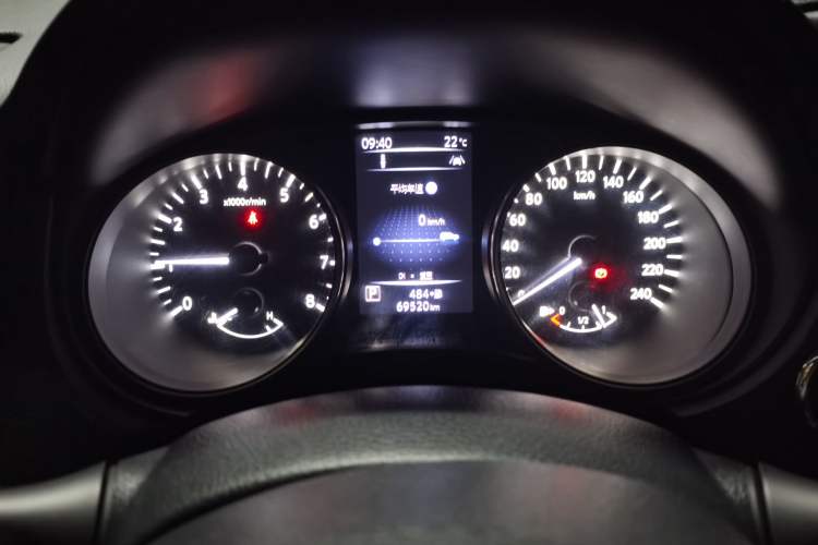 Used Nissan Qashqai 2019 2.0L CVT Luxury Edition Instrument Cluster