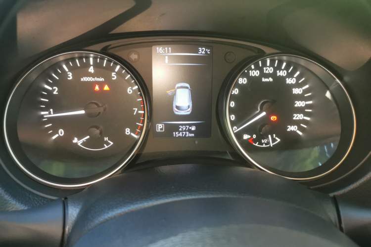 Used Nissan Qashqai 2019 2.0L CVT Luxury Edition Instrument Cluster