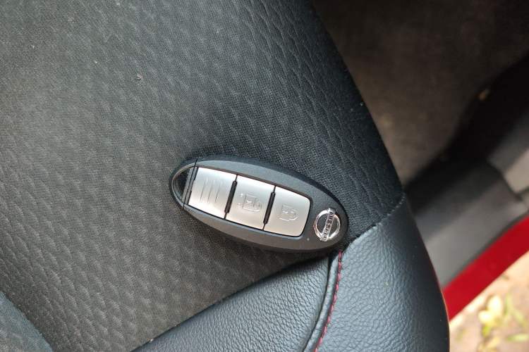 Used Nissan Qashqai 2019 2.0L CVT Luxury Edition Interior 1