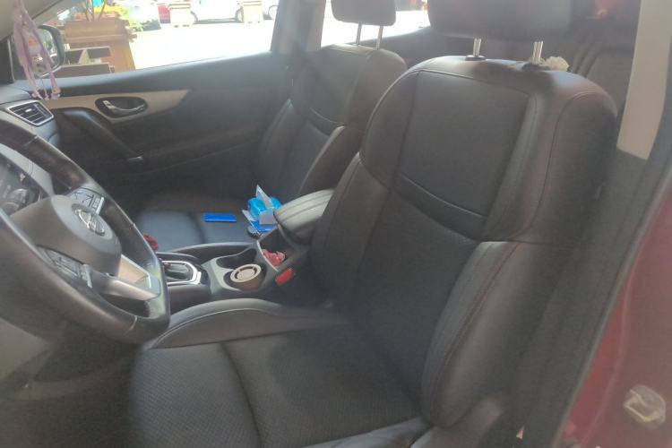 Used Nissan Qashqai 2019 2.0L CVT Luxury Edition Left Front Seat