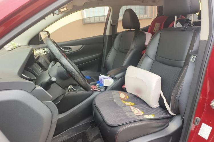 Used Nissan Qashqai 2019 2.0L CVT Luxury Edition Left Front Seat