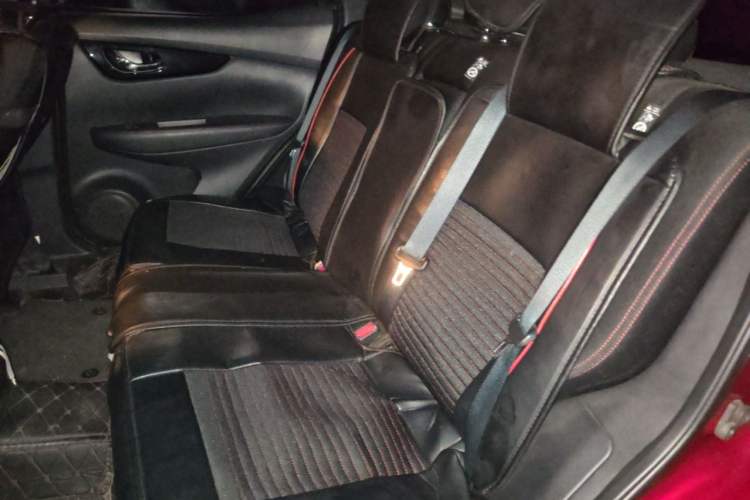 Used Nissan Qashqai 2019 2.0L CVT Smart Enjoyment Version Left Rear Seat