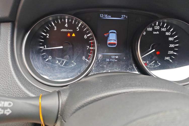 Used Nissan Qashqai 2019 2.0L CVT Smart Enjoyment Version Odometer Close Up