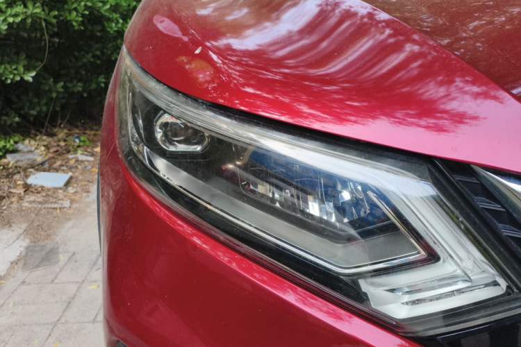 Used Nissan Qashqai 2019 2.0L CVT Luxury Edition Right Front Headlight