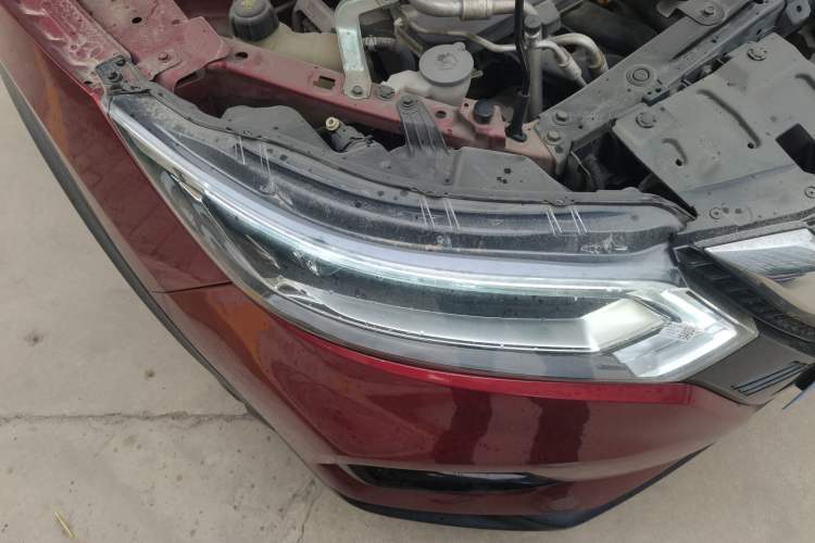 Used Nissan Qashqai 2019 2.0L CVT Luxury Edition Right Front Headlight