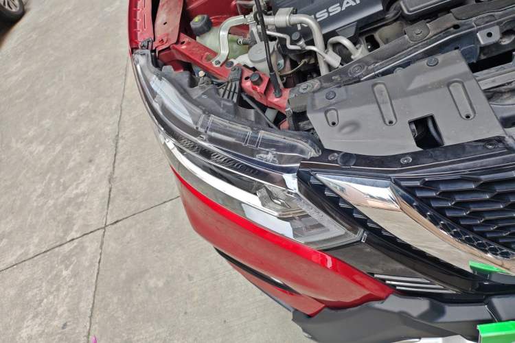 Used Nissan Qashqai 2019 2.0L CVT Smart Enjoyment Version Right Front Headlight