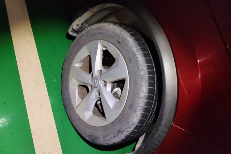 Used Nissan Qashqai 2019 2.0L CVT Smart Enjoyment Version Right Front Wheel Hub