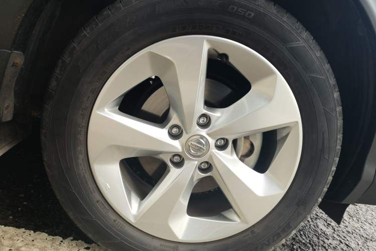 Used Nissan Qashqai 2019 2.0L CVT Smart Enjoyment Version Right Front Wheel Hub