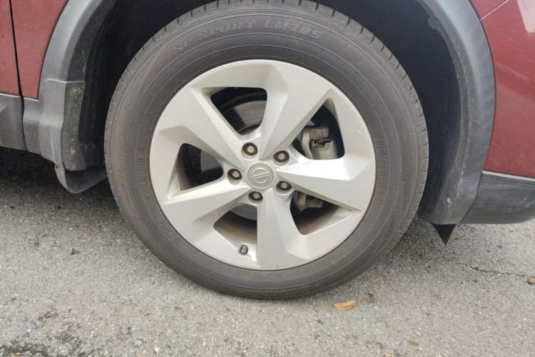 Used Nissan Qashqai 2019 2.0L CVT Smart Enjoyment Version Right Front Wheel Hub