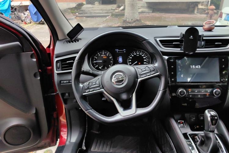 Used Nissan Qashqai 2019 2.0L CVT Luxury Edition Steering Wheel