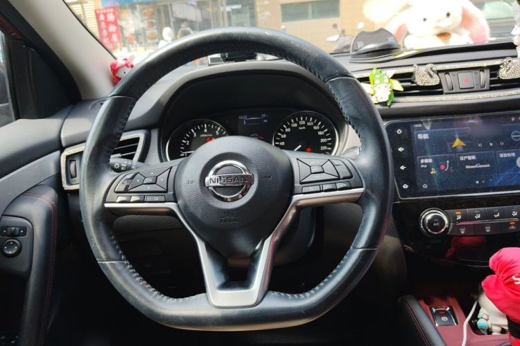 Used Nissan Qashqai 2019 2.0L CVT Luxury Edition Steering Wheel