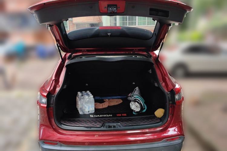 Used Nissan Qashqai 2019 2.0L CVT Luxury Edition Trunk