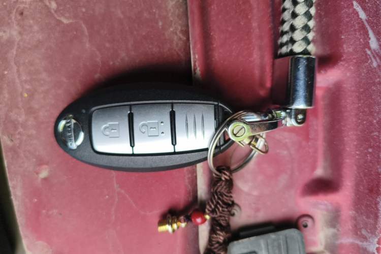 Used Nissan Qashqai 2019 2.0L CVT Luxury Edition Vehicle Key
