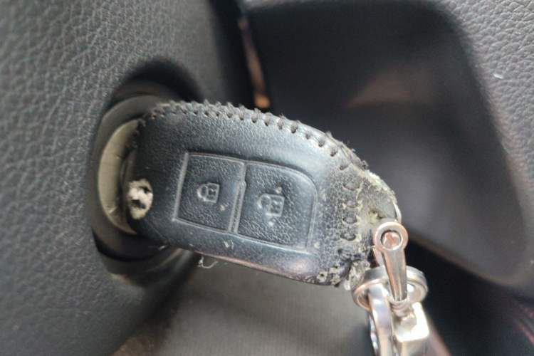 Used Nissan Qashqai 2019 2.0L CVT Smart Enjoyment Version Vehicle Key