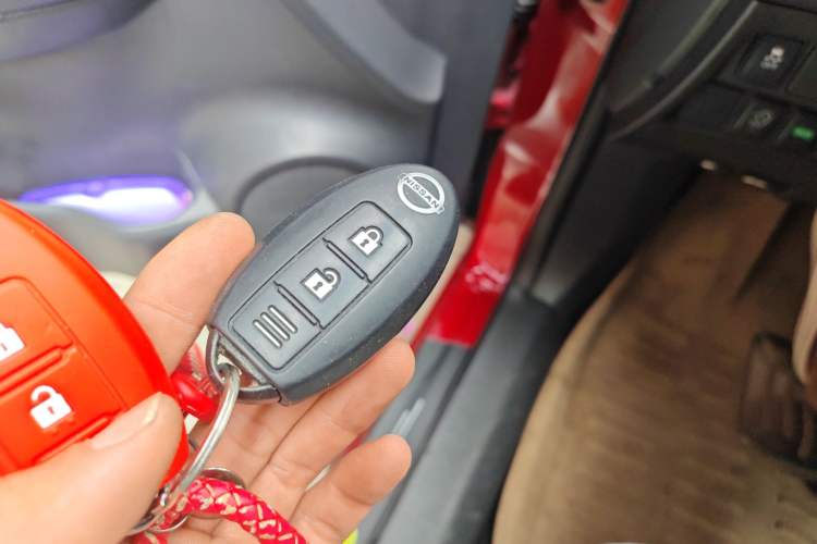 Used Nissan Qashqai 2019 2.0L CVT Smart Enjoyment Version Vehicle Key