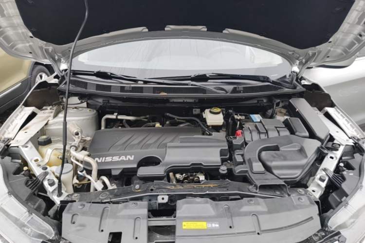 Used Nissan Qashqai 2019 2.0L CVT Smart Enjoyment Version Engine Bay