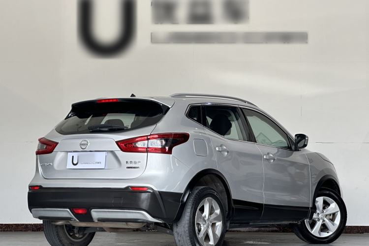Used Nissan Qashqai 2019 2.0L CVT Smart Enjoyment Version Exterior 5
