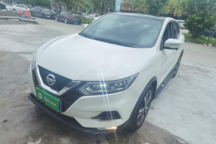 Used Nissan Qashqai 2019 2.0L CVT Luxury Edition Guazi used car, China used car export, Used car for sale, Used  cars, Cheapest cars for sale