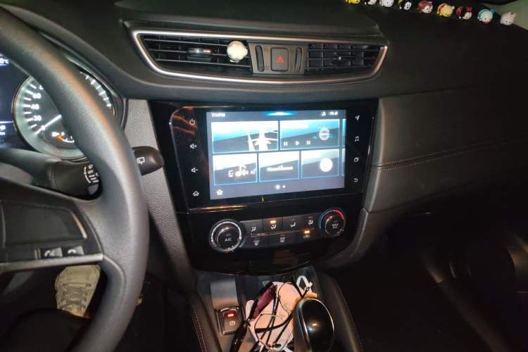 Used Nissan Qashqai 2019 2.0L CVT Smart Enjoyment Version Audio And AC Panel