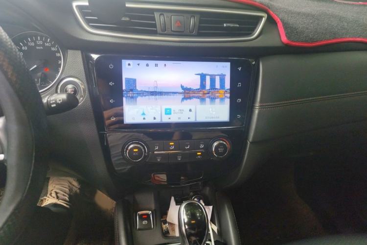 Used Nissan Qashqai 2019 2.0L CVT Luxury Edition Audio And AC Panel