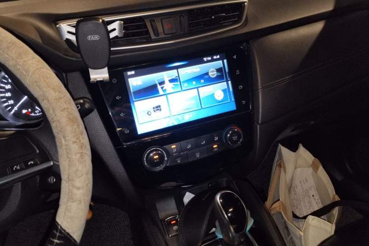 Used Nissan Qashqai 2019 2.0L CVT Smart Enjoyment Version Audio And AC Panel